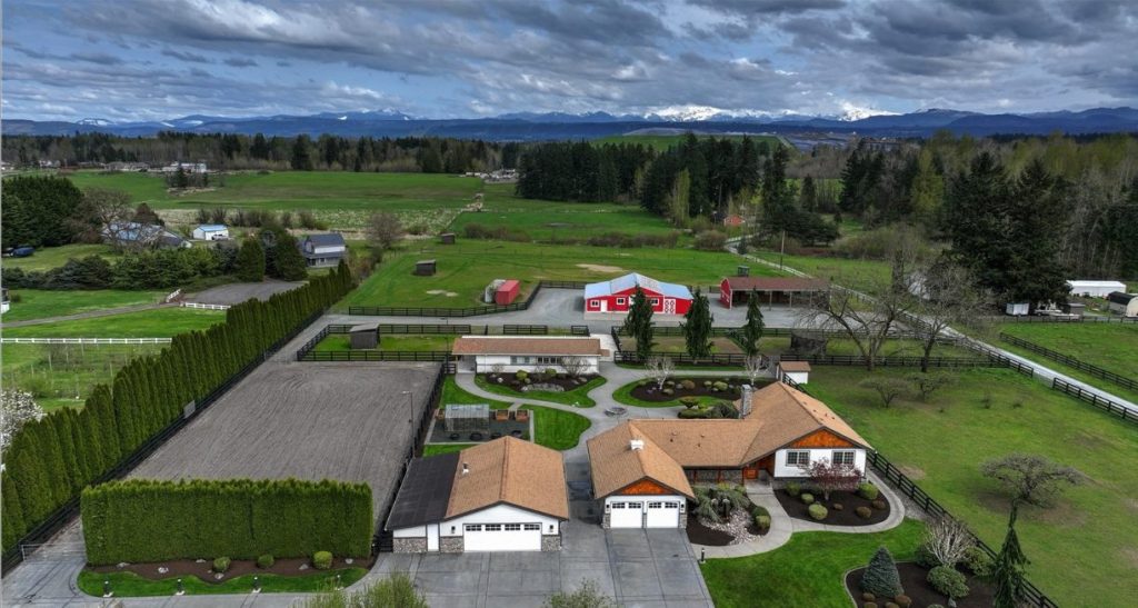 homes near Joint Base Lewis-McChord